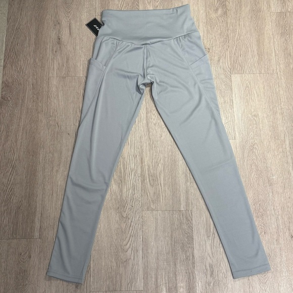 New Grey Leggings W/ Side Pockets Size S/M - Picture 4 of 7